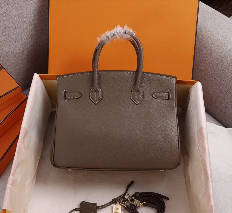 

New classic high quality lady bag leather lady fashion handbag