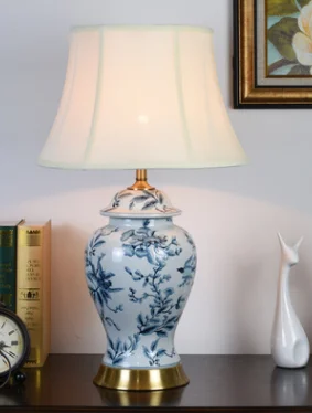 

Винтажная LED настольная лампа Full Matcher