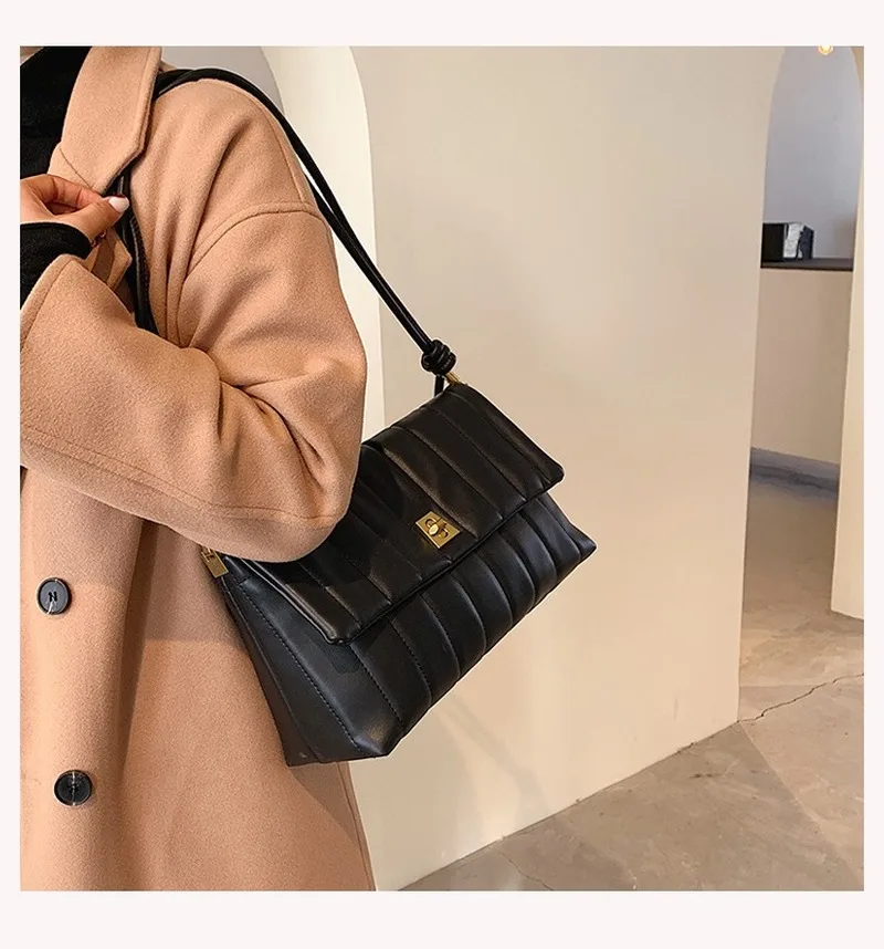 

2021 New Trend Clamshell Lock Embroidery Thread Shoulder Messenger Bag Fashion Lady Small Square Bag Casual Handbag Bag Female