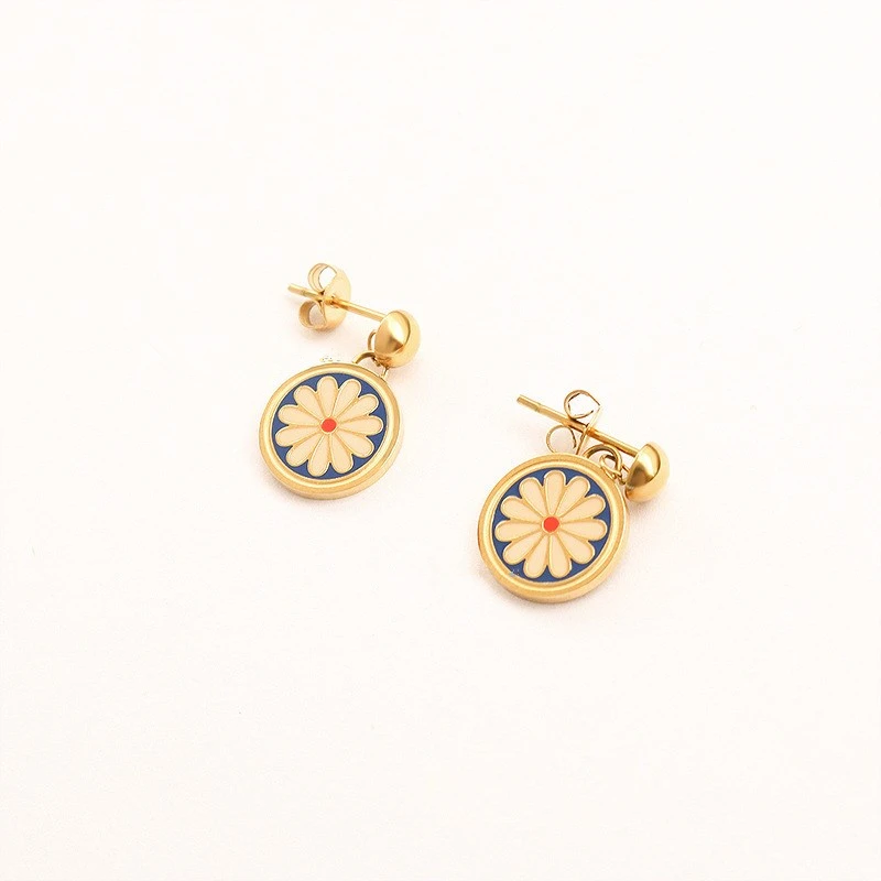 

TOSOKO Stainless Steel Jewelry Retro Enamel Lnk Blue Daisy Flower Earrings Fashion Drop Earrings For Women BSF327