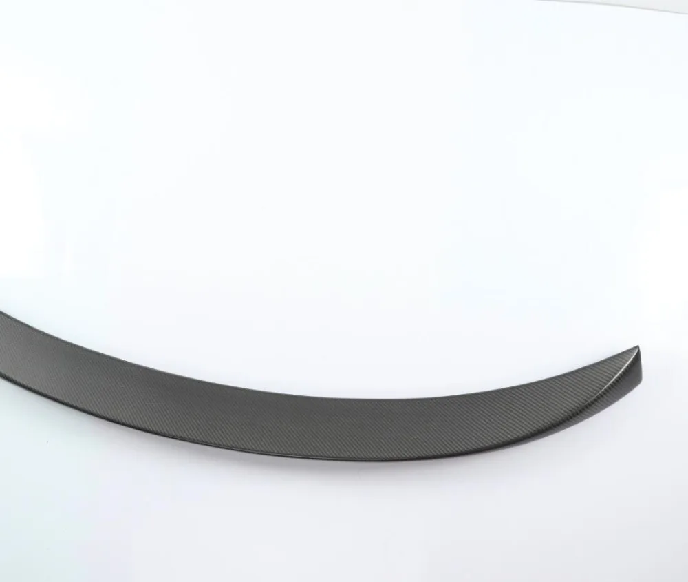 Автомобильные задние крылья из углеродного волокна для багажника годов подходит