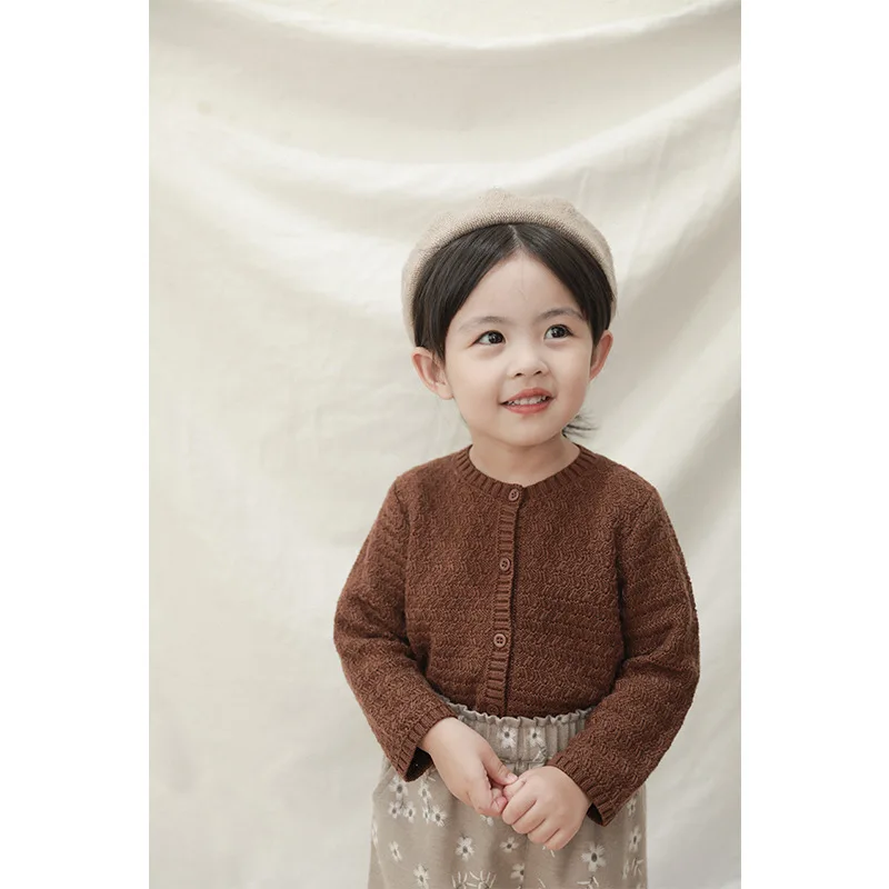 Свитер для маленьких девочек Однотонный свободный маленький кардиган с круглым