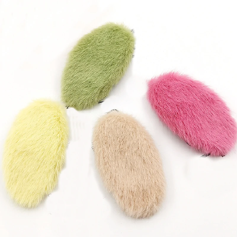 

New Hot Korea Winter Plush Solid Color Faux Fur Hairpin Hair Clips Girls Hair Barrettes Fashion Hairpins Kids Hair Accessories