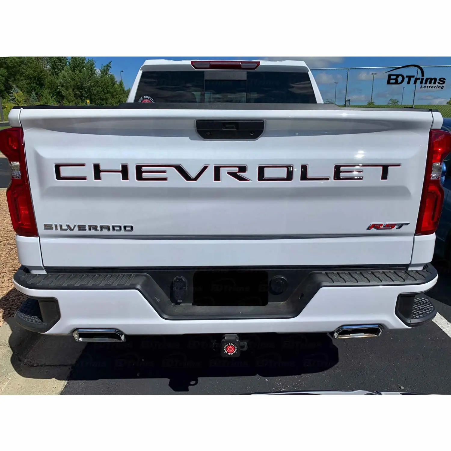 3d поднятые буквы Tailgate совместимы с моделями Silverado 2019 2020 (черный красным