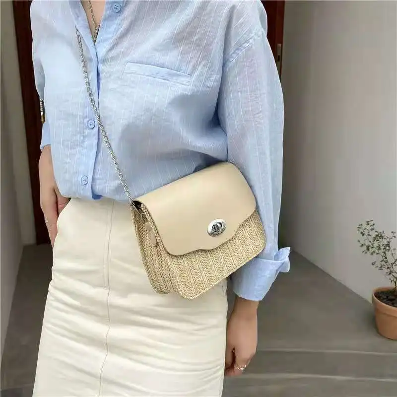 

Small fresh straw woven handbags 2021 summer new trend fashion chain bag western woven diagonal small square bag