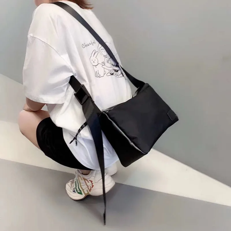 Новинка 2021 стильная сумка мессенджер вместительная на плечо простая тоут для