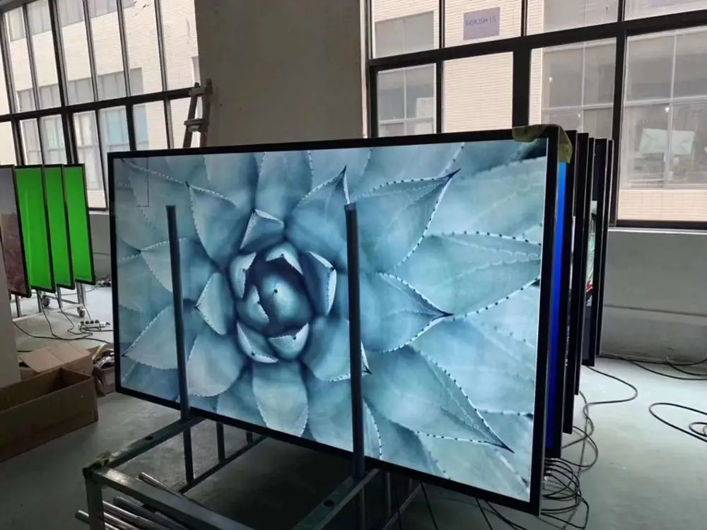 Несколько языков 95 100 ''дюймовый большой размер 4K монитор Quad core 8G 1 5G Android