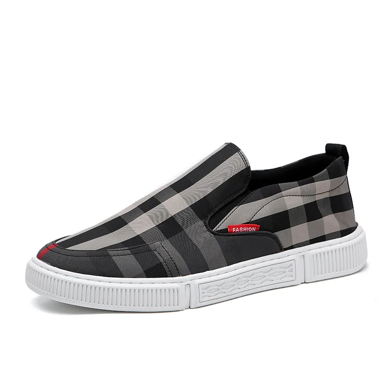 

2021 Spring New Board Shoes Male Slip-on Lazy Men's Shoes Casual Loafers Breathable Cloth Shoes Platform Shoes