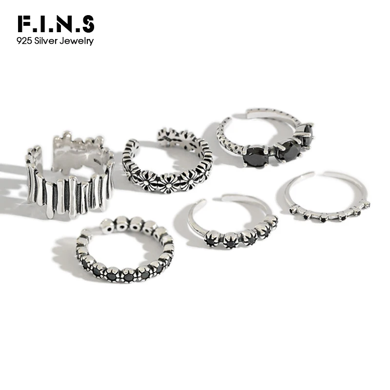 Складное кольцо F.I.N.S черное циркониевое с резьбой по цветку подлинные серебряные