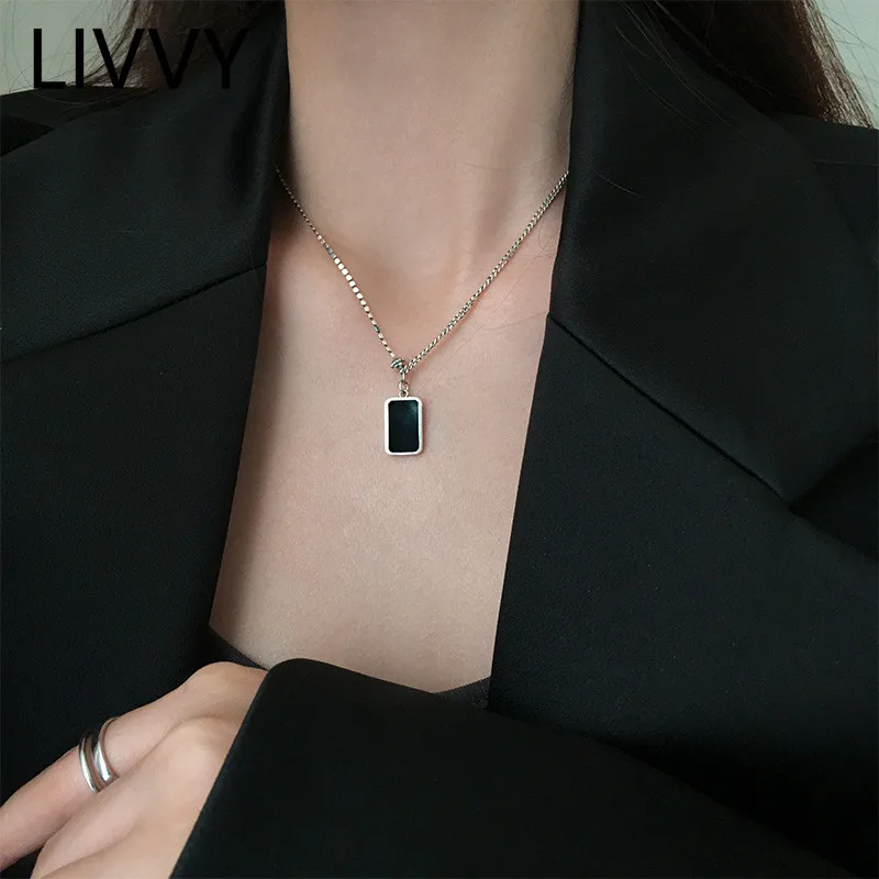

LIVVY Fashion Rectangle Pendant Necklace Two-sided Letter Black Rhinestone Clavicle Chain Charm Trend Jewelry Prevent Allergy