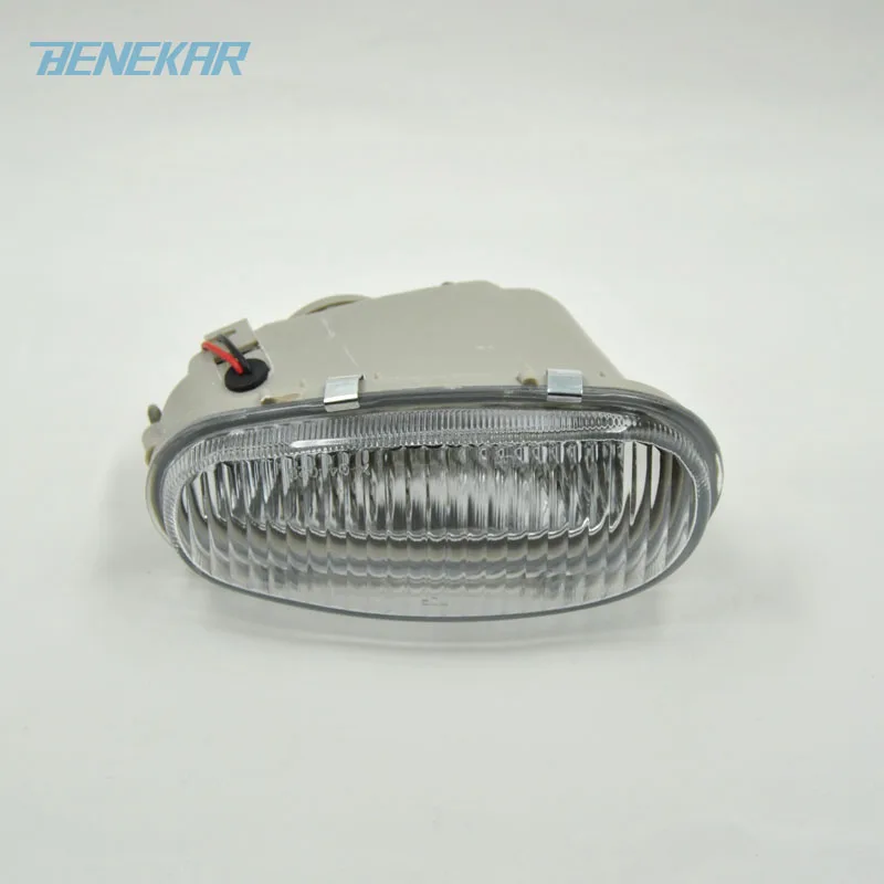 Пара противотуманных фар Benekar для левого и правого переднего бамперсветильник