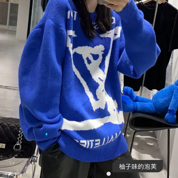 

New graffiti inlaid printed round neck T-shirt Pullover long sleeve sweater for women in autumn and winter 2020