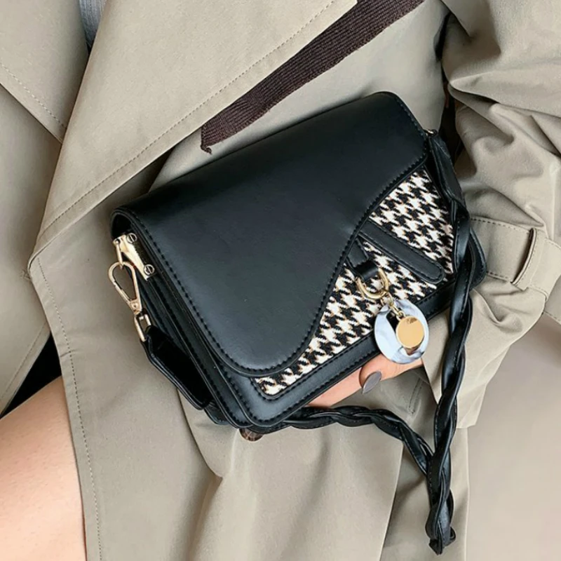 

Fashion Houndstooth WOOL and PU Shoulder Bag Small Bag Luxury Handbags Women Bags Designer SAC a Main Crossbody Bags for Women