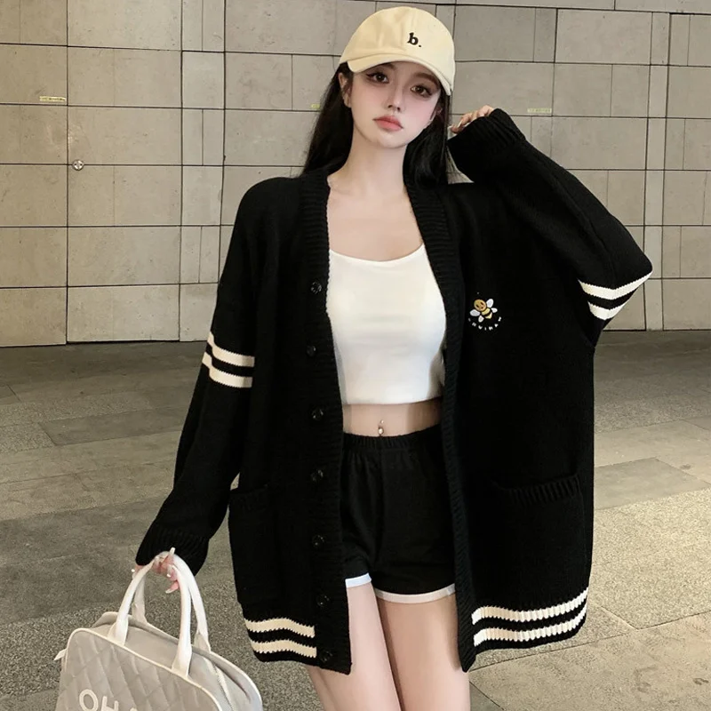 

Autumn Women's Group Style Striped Sweater Coat Sports Shorts Sling Three-piece Set