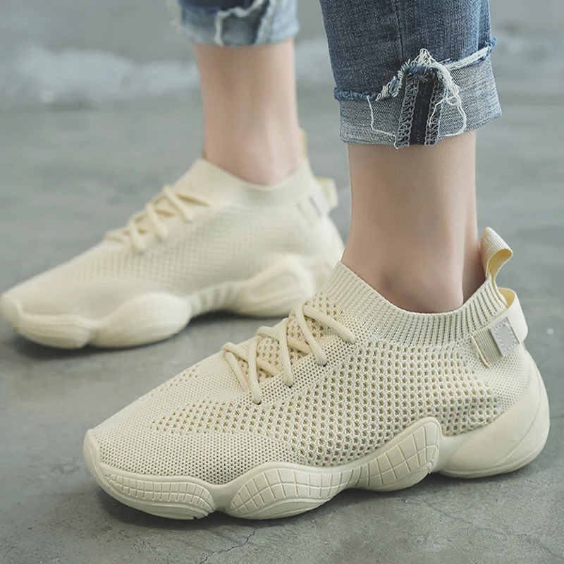 Женские сетчатые кроссовки на вулканизированной подошве белые дышащие уличные
