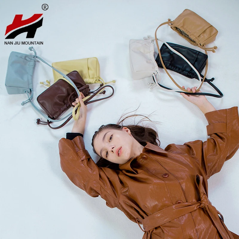 

2021 Spring Summer Shoulder Bags Women Underarm Bag Acrylic Chain Handbag Soft Leather Folded Baguette 5 Colors