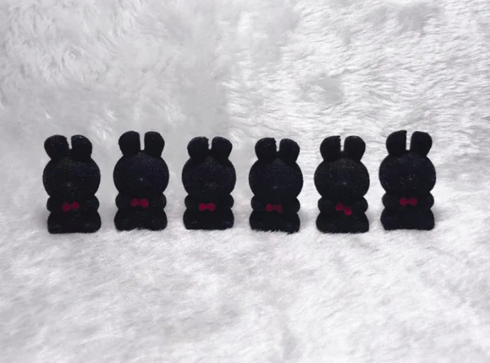 Черный 20pcs/lot Lovely Cute Velvet Pink Bunny Toys Girls Toys Rabbit Birthday Gift Home Decoration Key Chains For Bags - Цвет: Черный