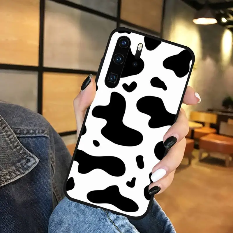 

White Black Cow Symbol Phone Case Funda For Huawei P9 P10 P20 P30 Lite 2016 2017 2019 plus pro P smart