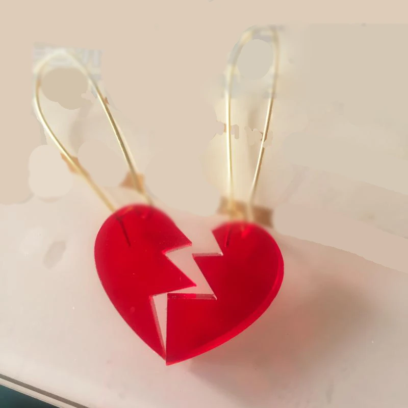 1 пара акриловые сережки в форме сердца из аниме Джинсовый Пьер полнареф