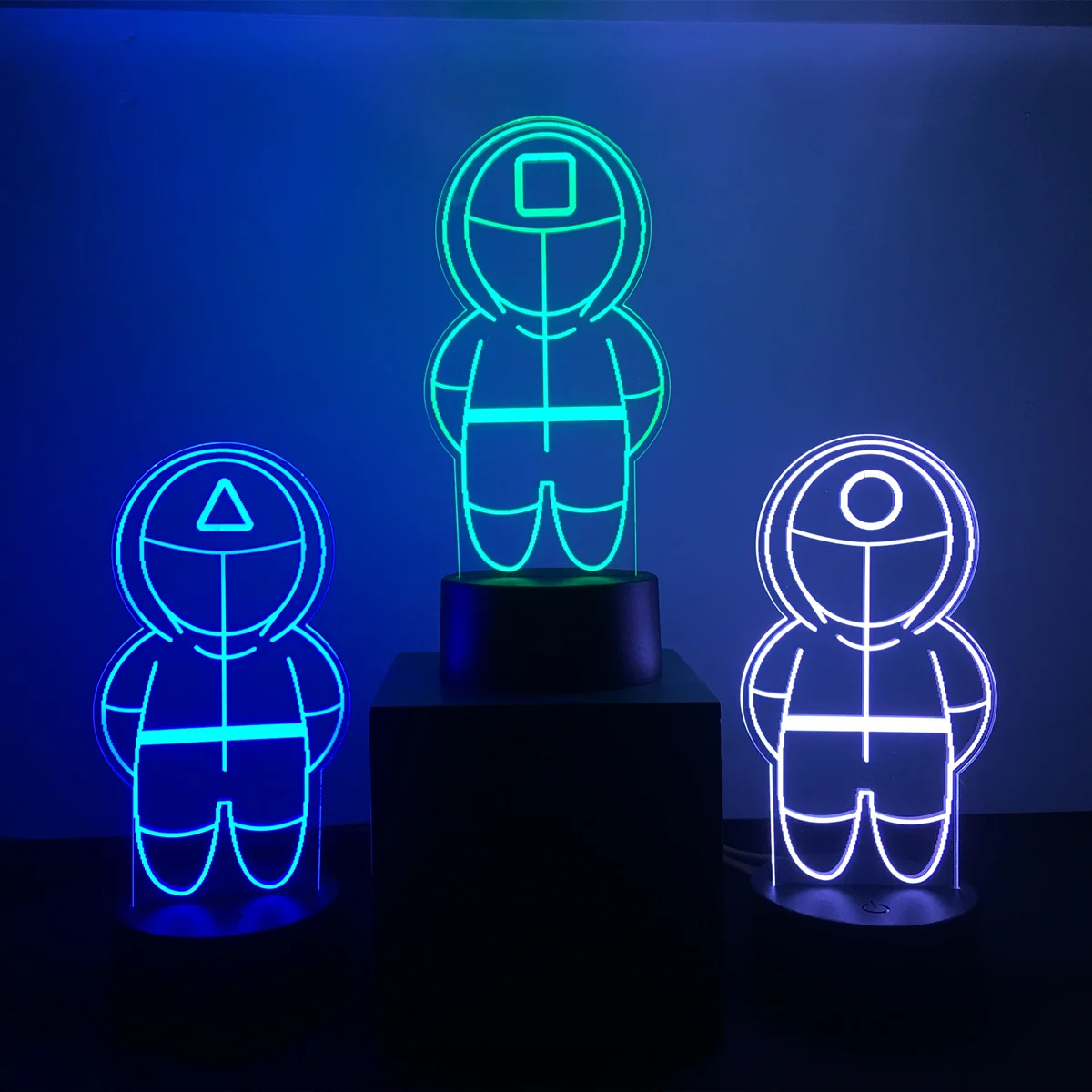 

Игра кальмара Корейская ТВ серия настольная лампа 3D LED Ночник светильник украшение комнаты фигурка для фанатов детей Хэллоуин Рождество по...