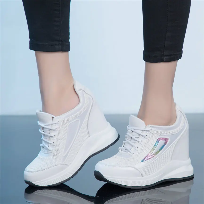 Женские туфли лодочки из натуральной кожи на высоком каблуке и платформе со