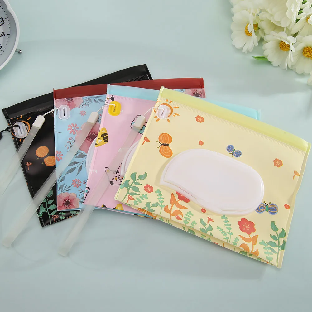 

Portable Baby Kids Wet Wipes Bag Portable Practical Waterproof Easy to Clean Clutch Carrying Wet Paper Tissue Container Case