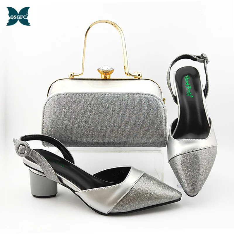 Комплект из обуви и сумки серебристого цвета в нигерийском стиле