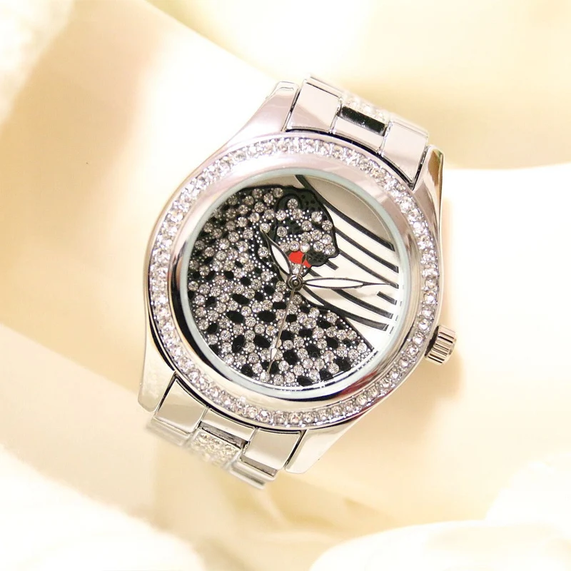 Женские наручные часы с прямоугольным циферблатом BS простые под платье золотым