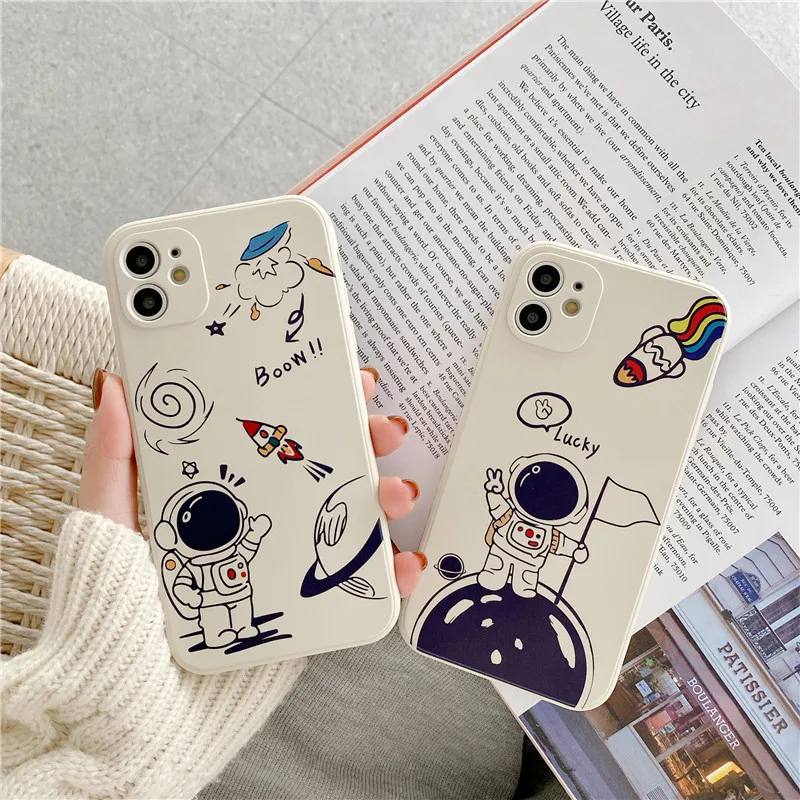 

The latest popular astronaut side liquid mobile phone case is suitable for Apple 12 / 11 pro / Max x xs xr iphone 7 8plus