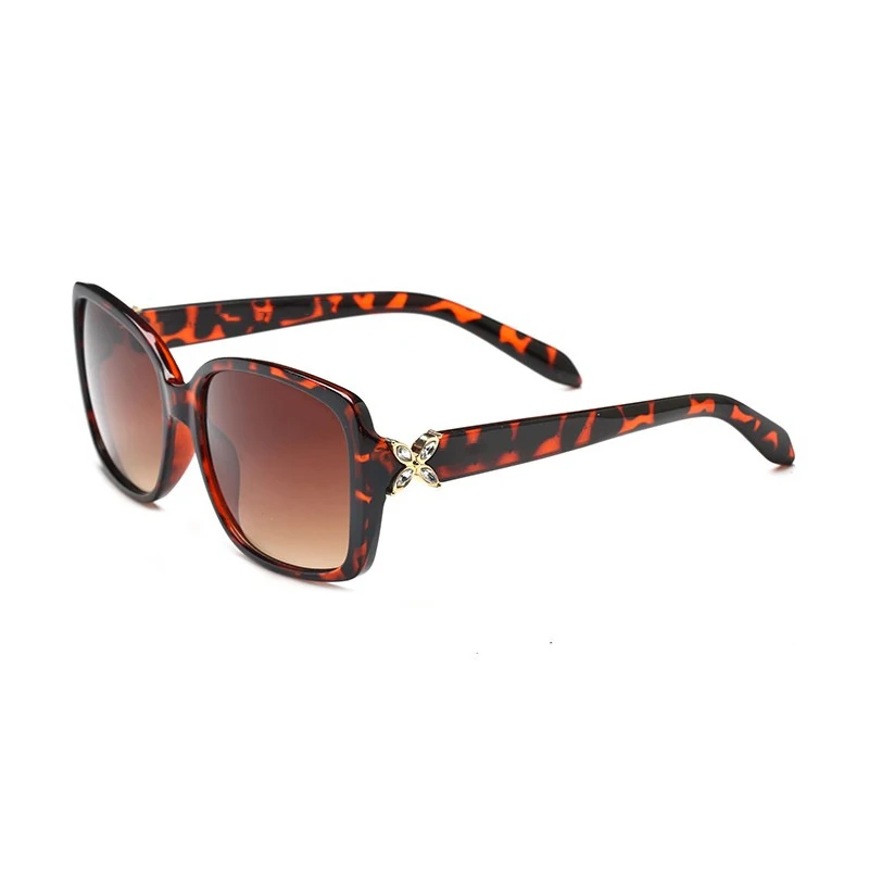 

Hot Sales Fashion Vintage Sunglasses Women Luxury Brand Designer Square Diamond Sun Glasses Male Shades Oculos De Sol Feminino