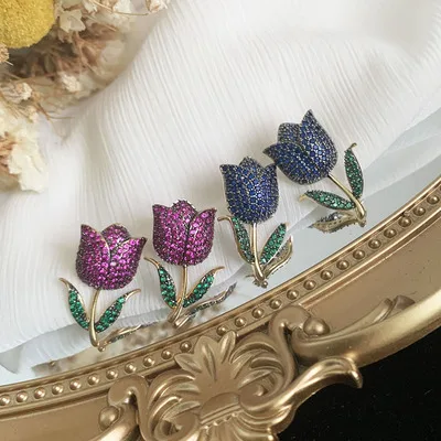 

Tulip Flower Green Leaf Earrings For Women Stylish Earrings Sweet Temperament Rose Accessory Exquisite Birthday Gift 2021