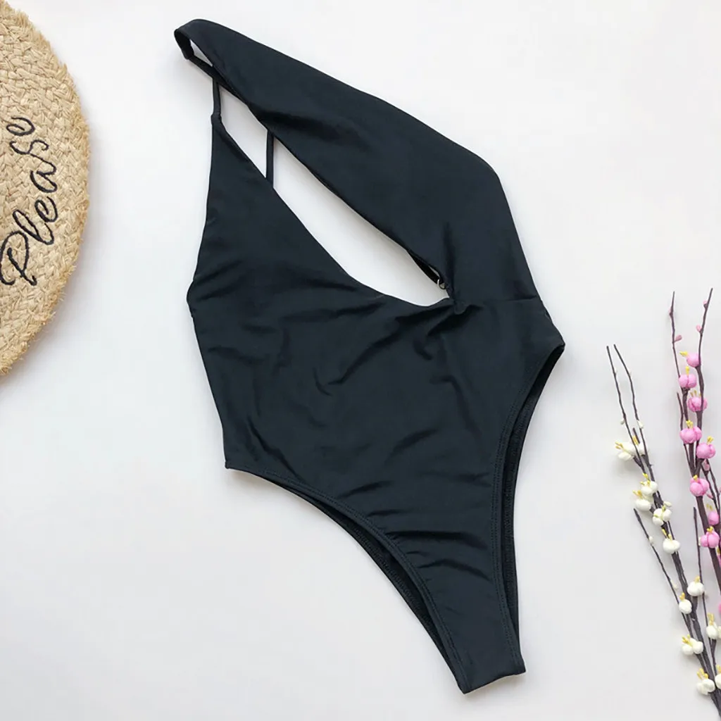 

Sportswear & Accessories