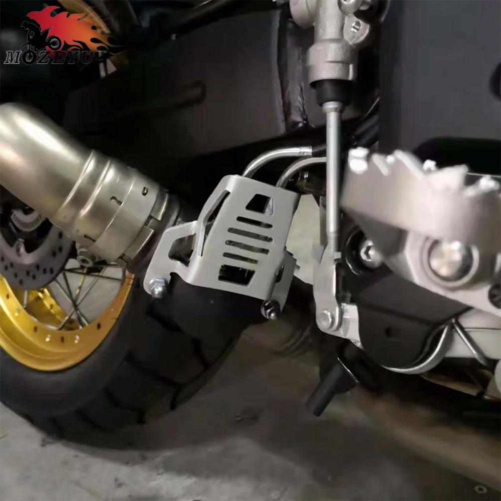 

Motorcycle Exhaust Flap Protection Cover Protector Guard For Suzuki DL1000 VSTROM 1000 V-Strom xt 1000 2014 2015-2019 2020