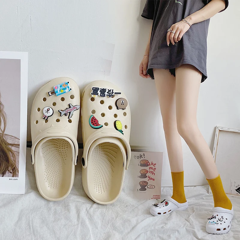 

Classic Slip On Garden Clog Shoes Women Quick Drying Summer Beach Slipper Breathable Outdoor Sandals Platform shoes