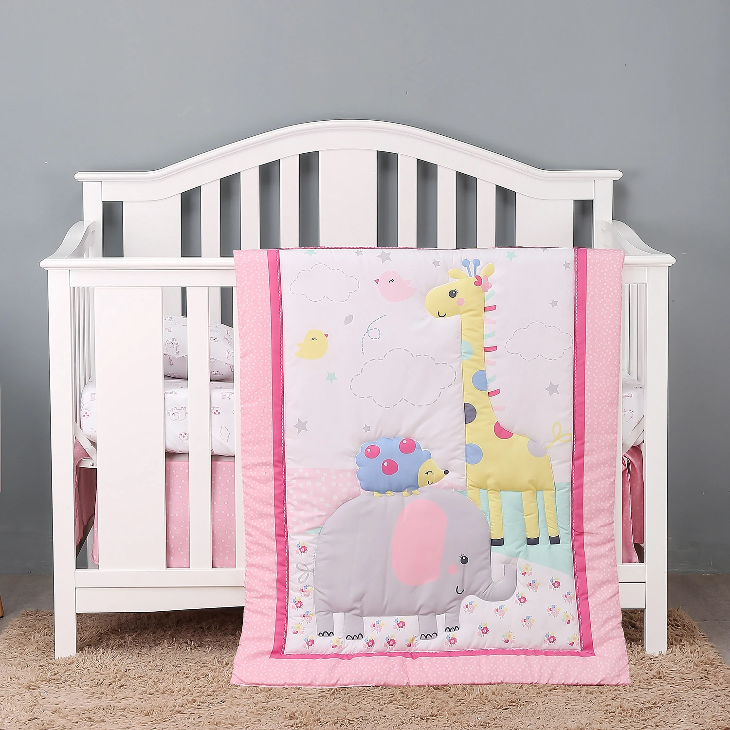 

Комплект постельного белья для детской кроватки из 3 предметов, розовая серая детская кроватка со слоном, жирафом, одеяло, простыня, юбка для...