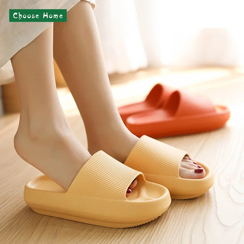 Летние тапочки для женщин мягкий светильник мужские домашние сандалии на