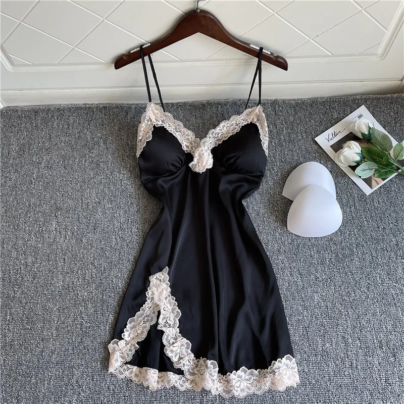 

Women's Sleep & Lounge