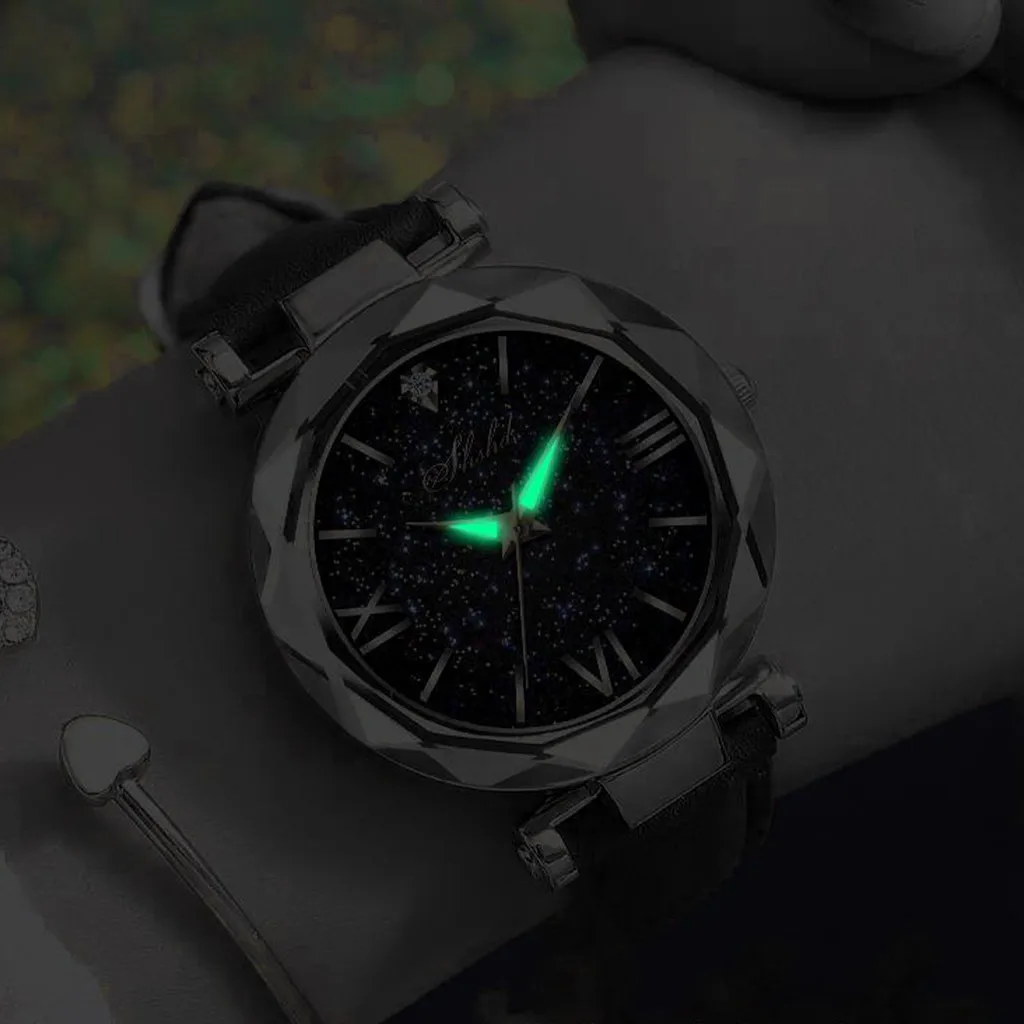 

Fashion Roman Scale Watch Women's Quartz Diamond Wristwatch Stars Little Point Frosted Belt Watch Men and Women Casual Watch