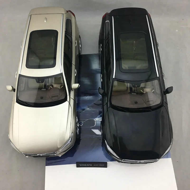Modelo de coche VOLVO XC90 1:18 boutique, modelo de veh&iacute;culo + peque&ntilde;o regalo-3