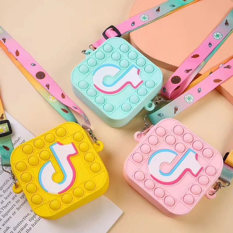 Модные популярные игрушки-антистресс It Push Bubble Toy Радужный Кошелек для монет