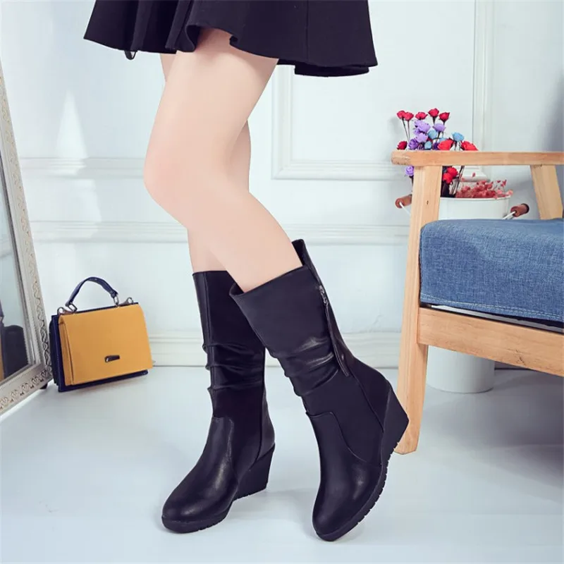 

Women's Martin boots new fashion leather locomotive mid-tube boots wedge heel platform shoes women's casual non-slip high heels