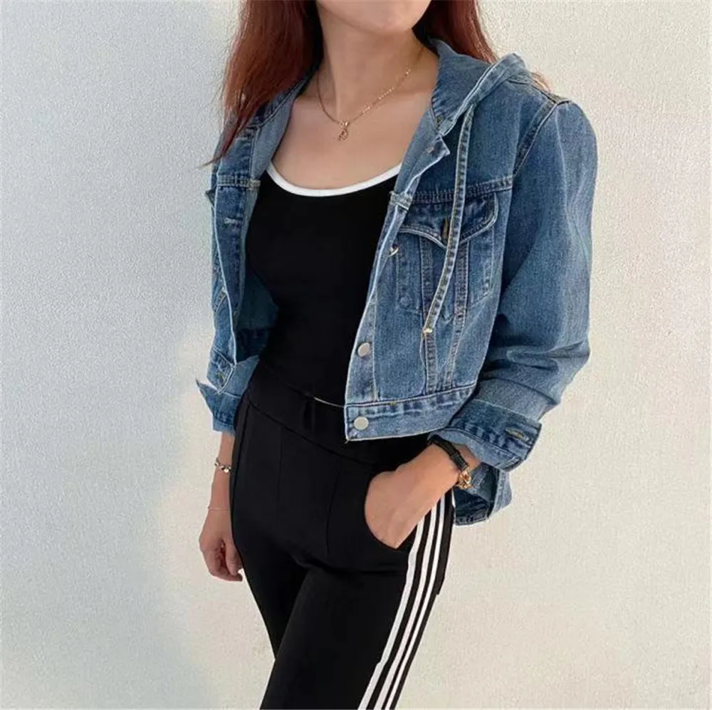 

Осенняя модная женская джинсовая куртка с капюшоном, Женская однобортная верхняя одежда с длинным рукавом, Ковбойское пальто с лацканами, у...