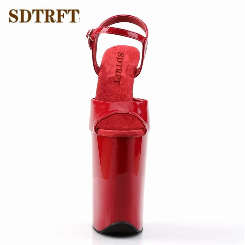 Женские босоножки с ремешком на щиколотке летние Красные тонком высоком каблуке