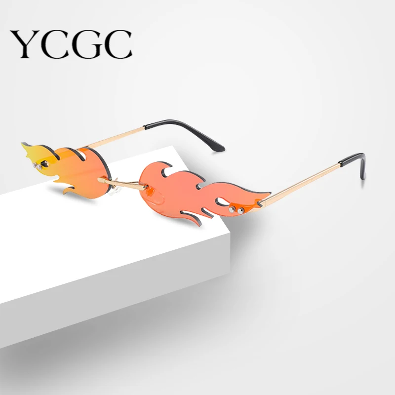 

Солнцезащитные очки Fire Flame для мужчин и женщин, модные солнцезащитные очки без оправы, роскошные трендовые солнцезащитные очки, узкая уличн...