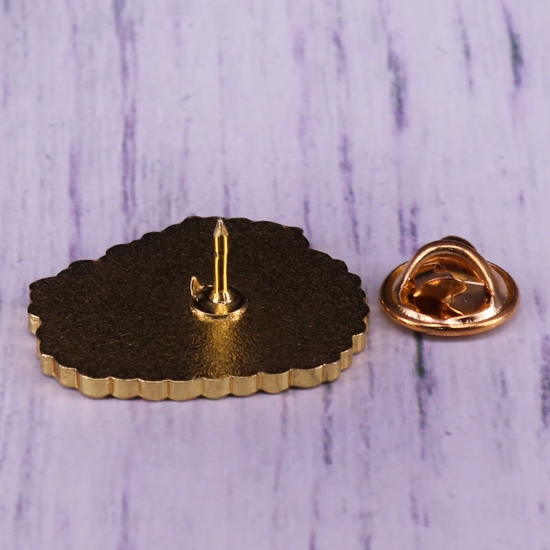 Взбитые сливки клубничный торт эмалированная булавка креативная Подарочная