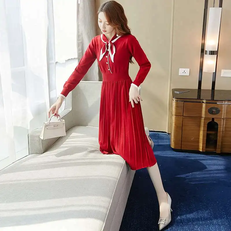 Осень-зима 2020 Новые пуловеры с бантиком и длинными рукавами трикотажное платье