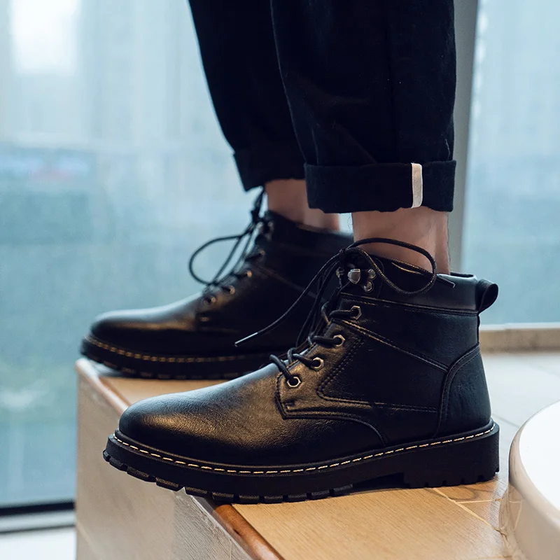 

Yomior 2021 Spring Vintage Men Casual Shoes Vintage Round Toe Leather Ankle Boots British Lace-Up Breathable Military Boots