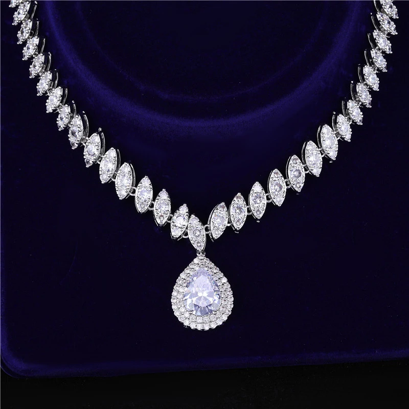 

HUAMI Popular Crystal Water Drop Earrings Pendant Necklace Sets for Women Wedding Bridal Jewelry Costume Banquet Dress Lady Gift
