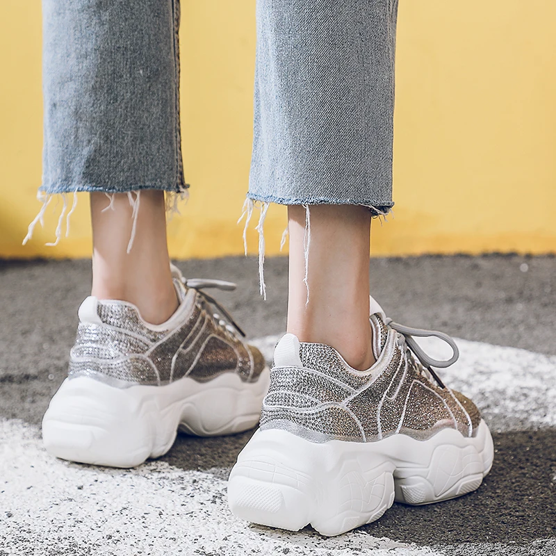 Обувь со стразами; женские кроссовки на платформе; бренд; zapatos de mujer; женские кроссовки на толстой подошве с кристаллами; шикарные кроссовки