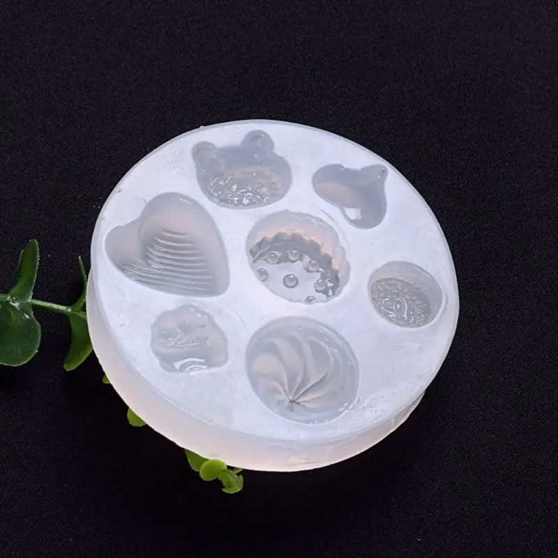 

Cat Heart Biscuits Epoxy Resin Mold Candy Heart Resin Pendant Mold DIY Jewelry Tools